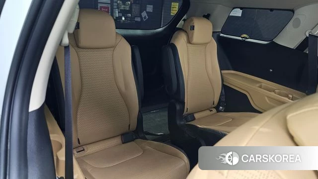 Kia Carnival 4th generation 2023 Белый из Кореи, фото 2