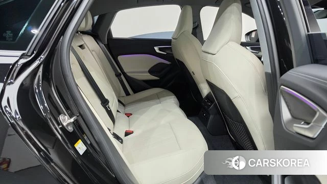 Audi A5 (B10) 2025 Черный из Кореи, фото 2