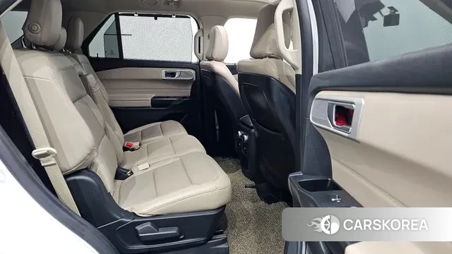 Ford Explorer 6th Generation 2020 Белый из Кореи, фото 2