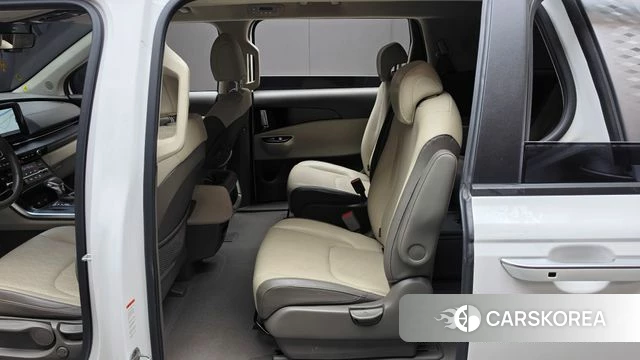 Kia Carnival 4th generation 2022 Белый из Кореи, фото 2