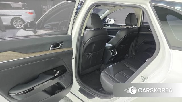 Kia K5 Hybrid 3rd Generation 2023 Белый из Кореи, фото 2