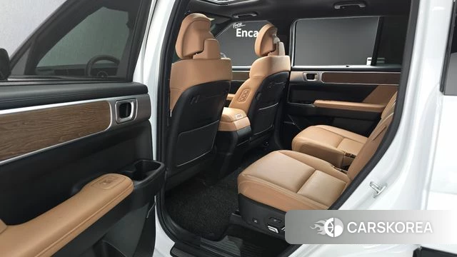 Hyundai Santa Fe (MX5) 2024 Белый из Кореи, фото 2