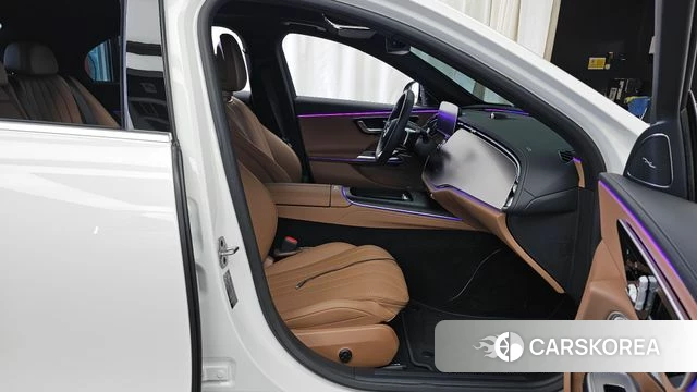Mercedes-Benz E-Class W214 2025 Белый из Кореи, фото 2