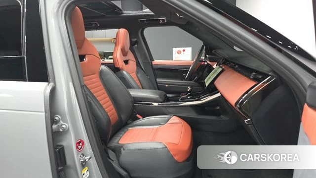Land Rover Range Rover Sport 3rd Generation 2025 Серебристо-серый из Кореи, фото 2