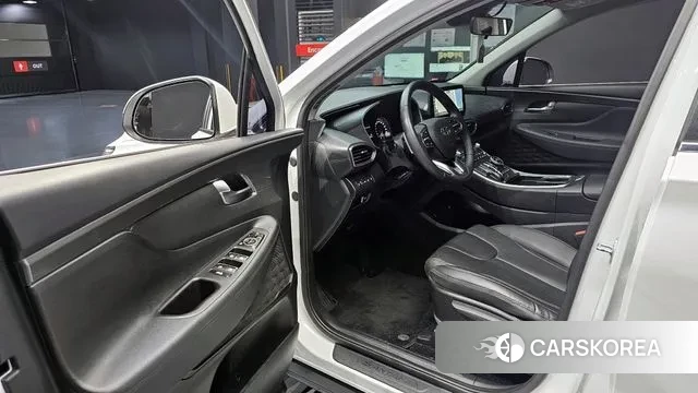 Hyundai The New Santa Fe 2023 Белый из Кореи, фото 2