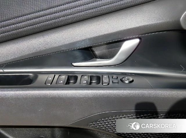 Hyundai The New Avante (CN7) 2023 Белый из Кореи, фото 2