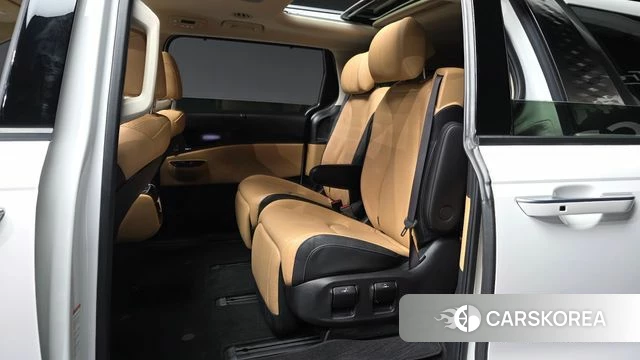 Kia Carnival 4th generation 2022 Белый из Кореи, фото 2