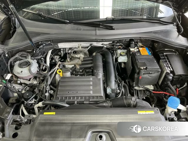 Volkswagen Tayron 2021 Темно-серый из Китая, фото 2