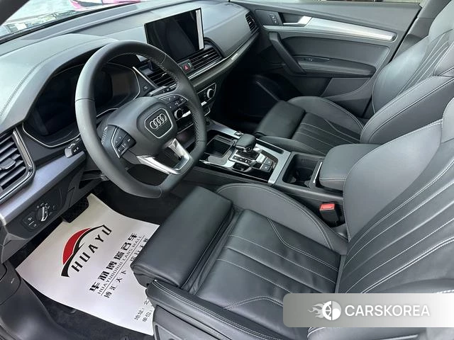Audi Q5L 2022 Черный из Китая, фото 2