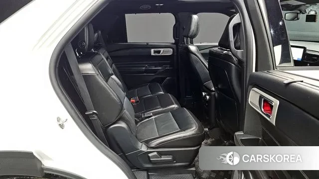 Ford Explorer 6th Generation 2019 Белый из Кореи, фото 2