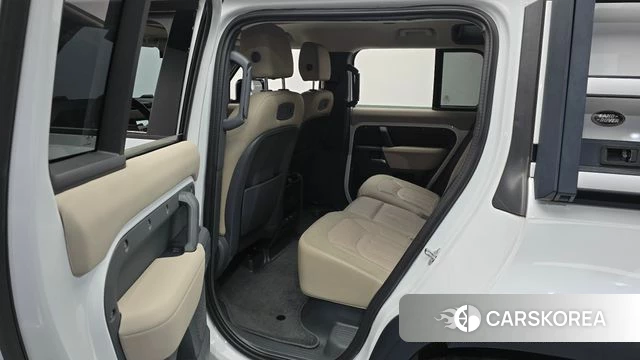 Land Rover Defender (L663) 2020 Белый из Кореи, фото 2