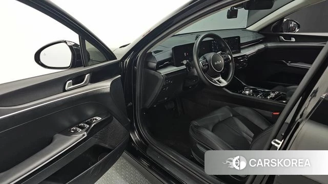 Kia The New K5 3rd generation 2024 Черный из Кореи, фото 2