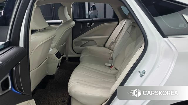 Kia The New K8 Hybrid 2025 Белый из Кореи, фото 2