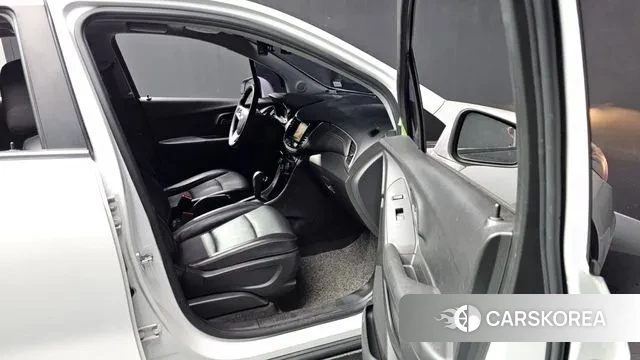 Chevrolet (GM Daewoo) The New Trax 2018 Белый из Кореи, фото 2