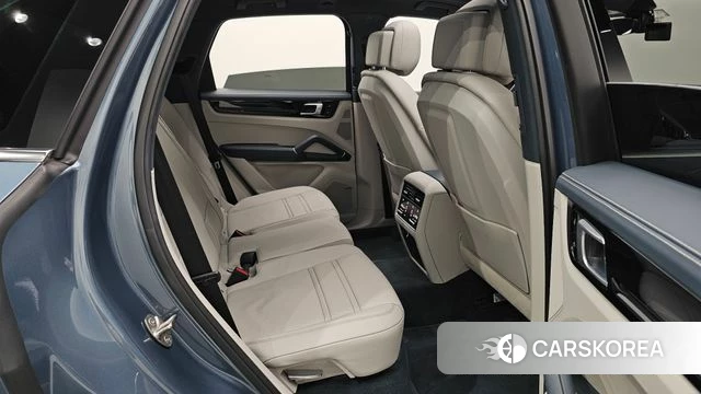 Porsche Cayenne (PO536) id 4959723 из Кореи 2