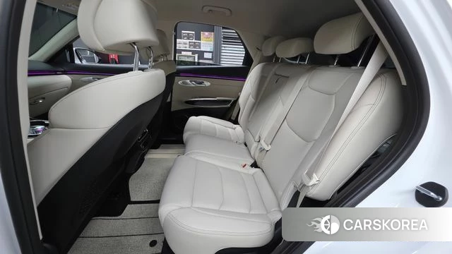Genesis GV70 2026 Белый из Кореи, фото 2
