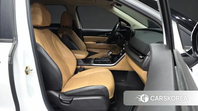 Kia Carnival 4th generation 2020 Белый из Кореи, фото 2