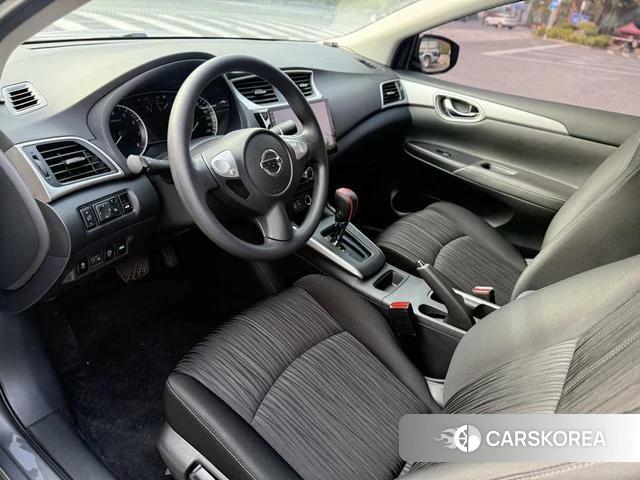 Nissan Sylphy 2023 Темно-серый из Китая, фото 2