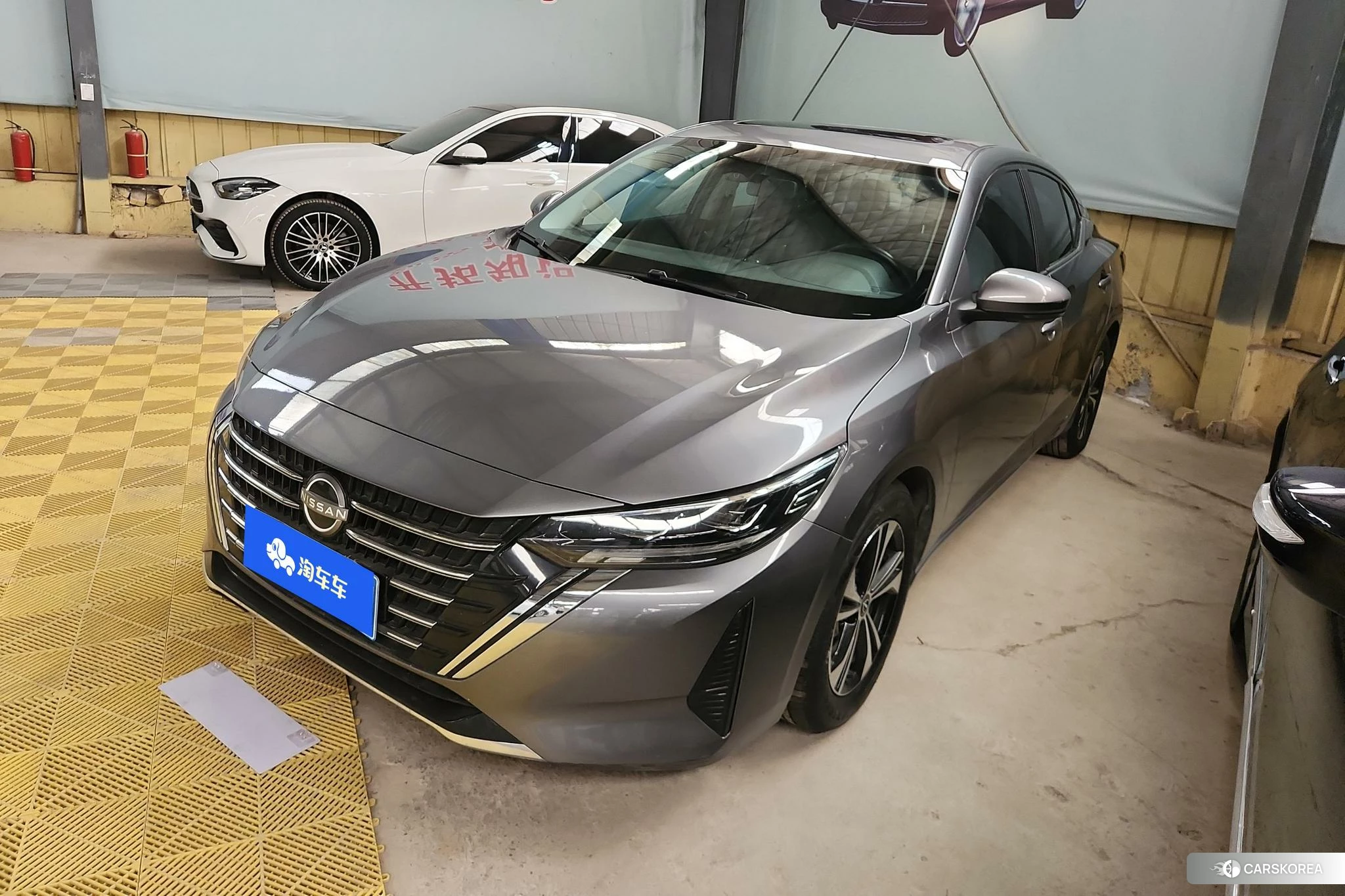 Nissan Sylphy 2021 Темно-серый из Китая, фото 2