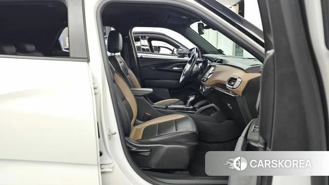 Chevrolet (GM Daewoo) Trailblazer 2021 Белый из Кореи, фото 2