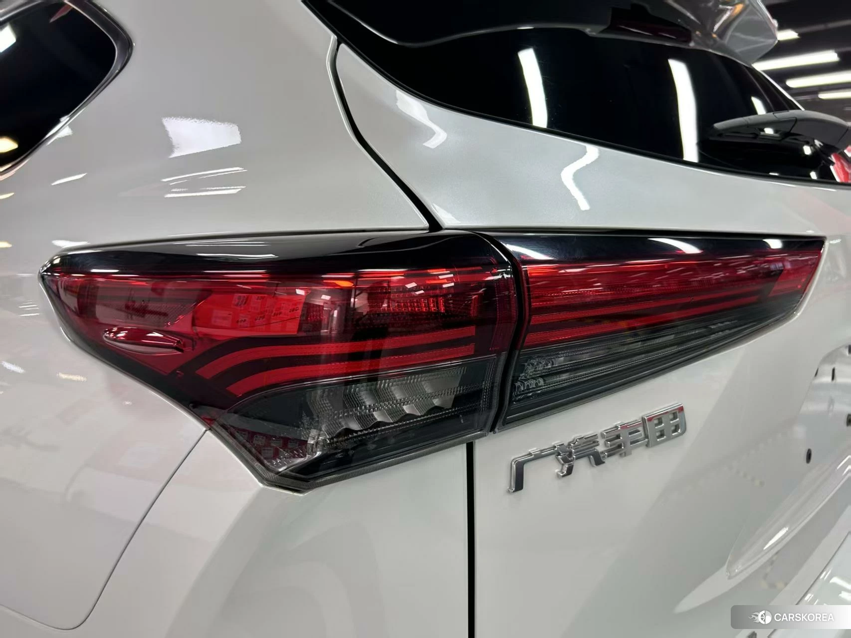 Toyota Highlander 2021 Белый из Китая, фото 2