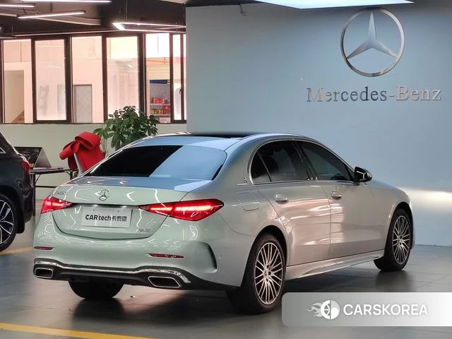 Mercedes-Benz C-class 2023 Серебристо-серый из Китая, фото 2