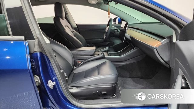 Tesla Model 3 2020 Синий из Кореи, фото 2