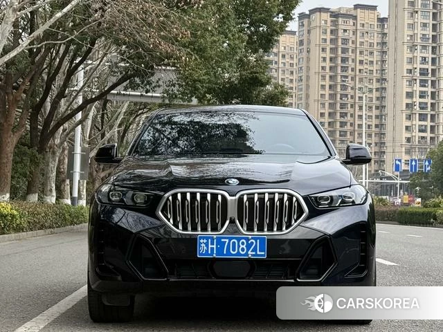 BMW X6 2025 Черный из Китая, фото 2