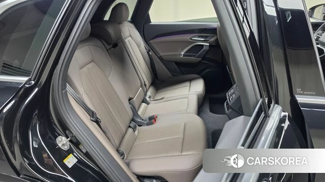 Audi Q5 (80A) 2025 Черный из Кореи, фото 2