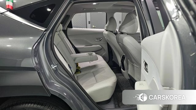 Hyundai Kona (SX2) 2025 Серый из Кореи, фото 2