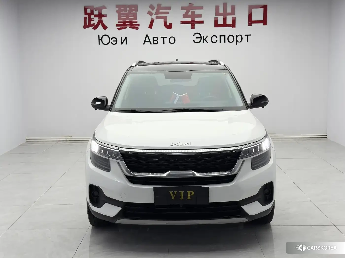 Kia KX3 2022 Белый из Китая, фото 2