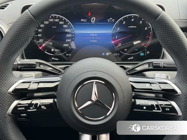 Mercedes-Benz C-class 2023 Зеленый из Китая, фото 2