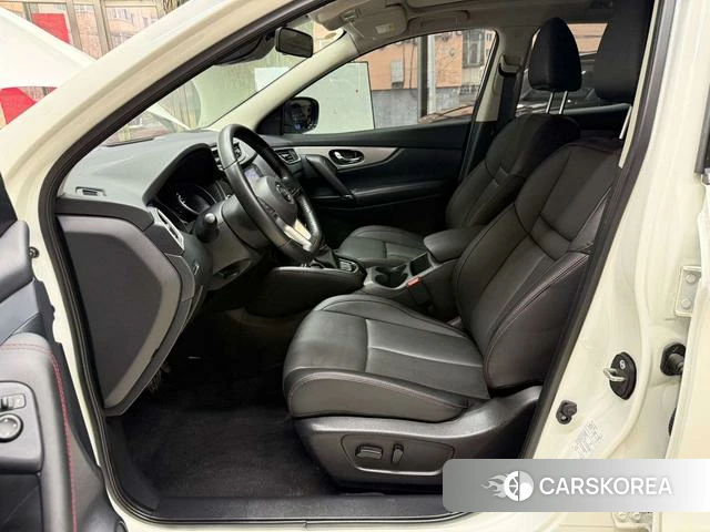 Nissan Qashqai 2023 Белый из Китая, фото 2