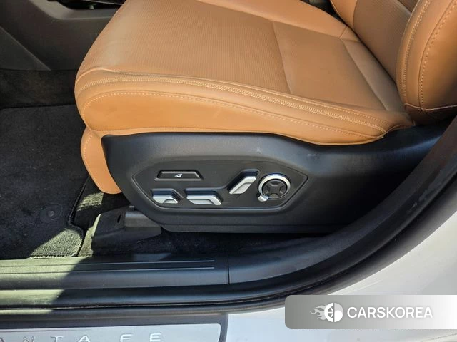 Hyundai Santa Fe (MX5) 2026 Белый из Кореи, фото 2