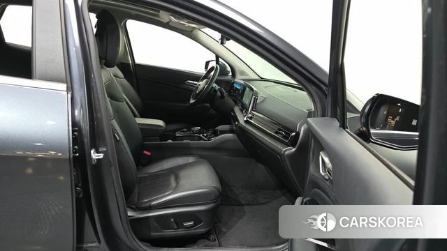 Kia Sportage 5th Generation 2021 Серый из Кореи, фото 2