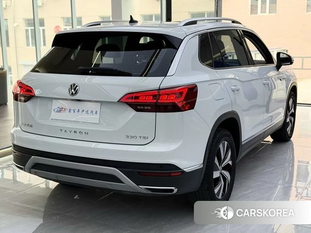 Volkswagen Tayron 2022 Белый из Китая, фото 2
