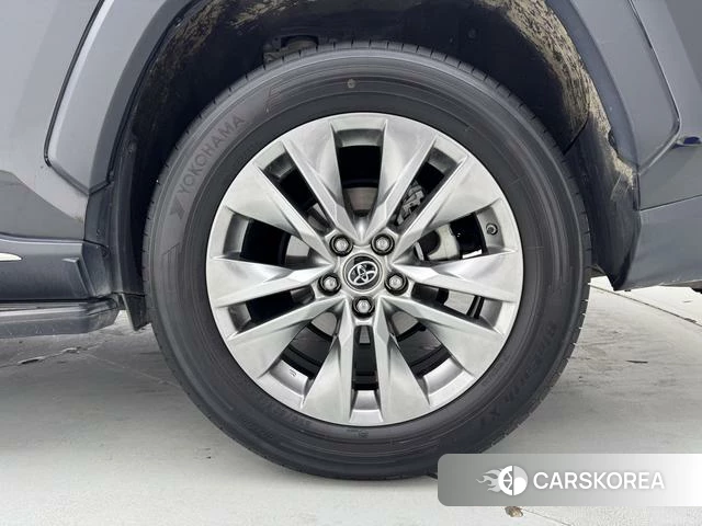 Toyota Wildlander 2021 Черный из Китая, фото 2