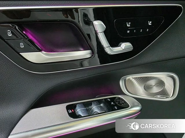 Mercedes-Benz GLC-Class X254 2025 Белый из Кореи, фото 2