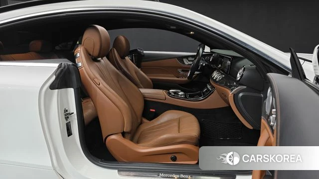 Mercedes-Benz E-Class W213 2019 Белый из Кореи, фото 2