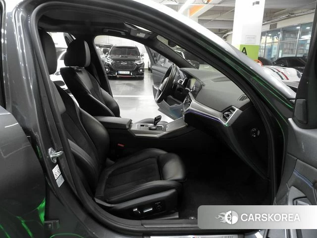 BMW 3 Series (G20) 2019 Черный из Кореи, фото 2