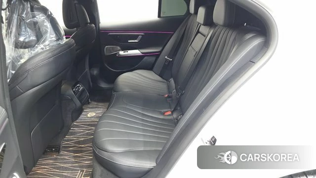 Mercedes-Benz E-Class W214 2025 Белый из Кореи, фото 2