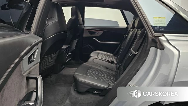 Audi Q8 (4M) 2021 Серебристо-серый из Кореи, фото 2