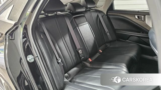 Kia K8 Hybrid 2023 Черный из Кореи, фото 2
