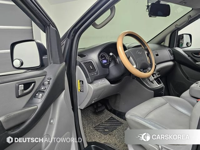 Hyundai The New Grand Starex 2019 Черный из Кореи, фото 2