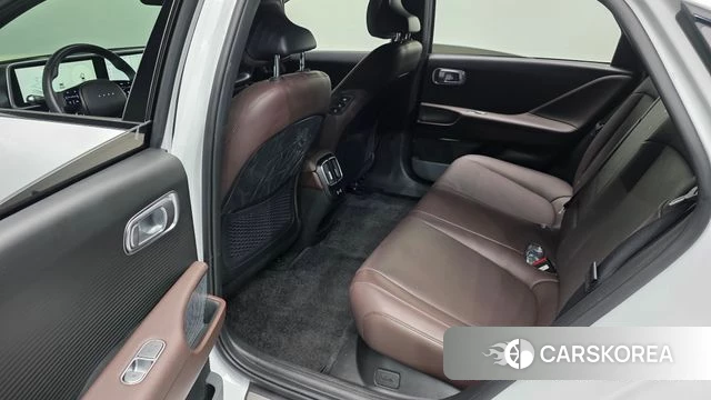 Hyundai Ionic 6 2023 Белый из Кореи, фото 2