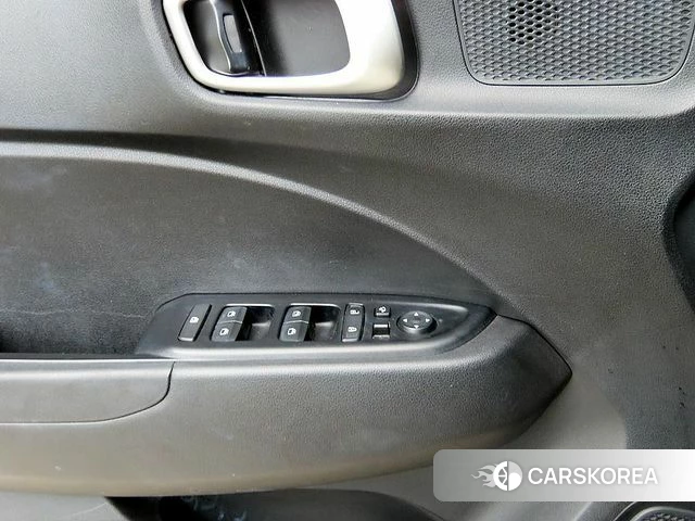 Hyundai Venue 2019 Синий из Кореи, фото 2