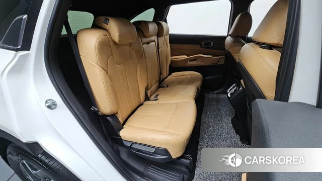 Kia Sorento 4th Generation 2023 Белый из Кореи, фото 2