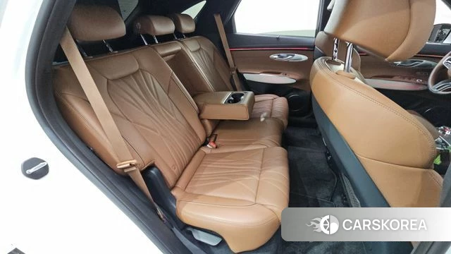 Genesis GV70 2024 Белый из Кореи, фото 2