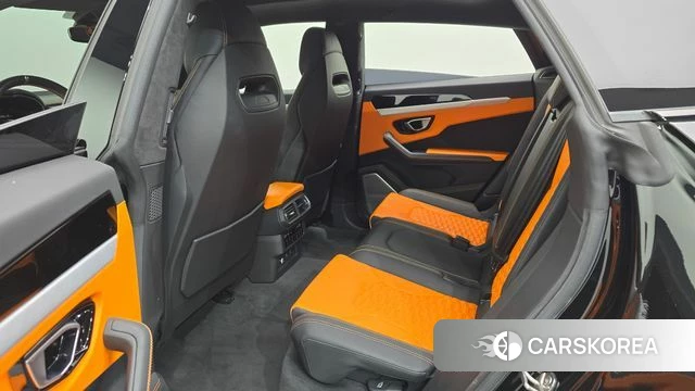 Lamborghini Urus 2022 Черный из Кореи, фото 2