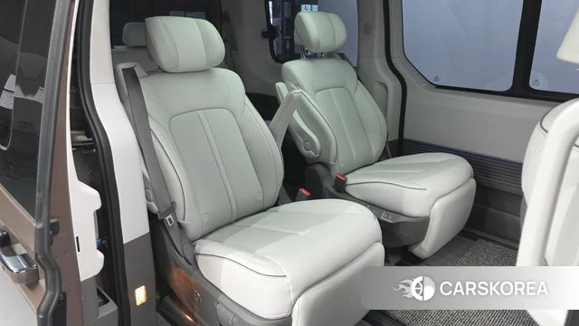 Hyundai Staria 2025 Коричневый из Кореи, фото 2